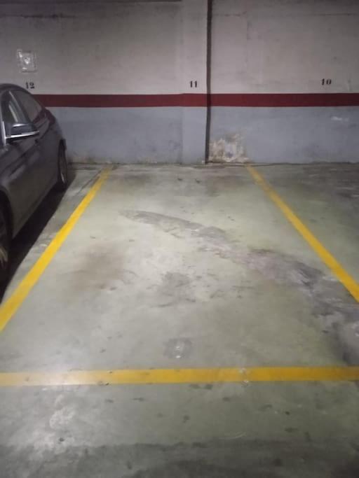 Apartamento Centrico Con Terraza Y Parking Huelva Exterior foto