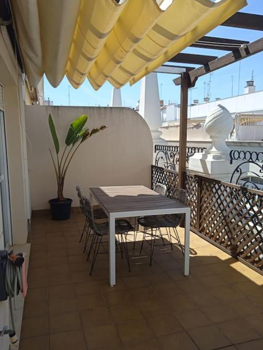 Apartamento Centrico Con Terraza Y Parking Huelva Exterior foto